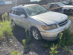 Nissan R'nessa. N30, KA24DE ����