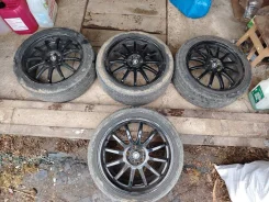 AMD. 7.5x18", 5x100 ����