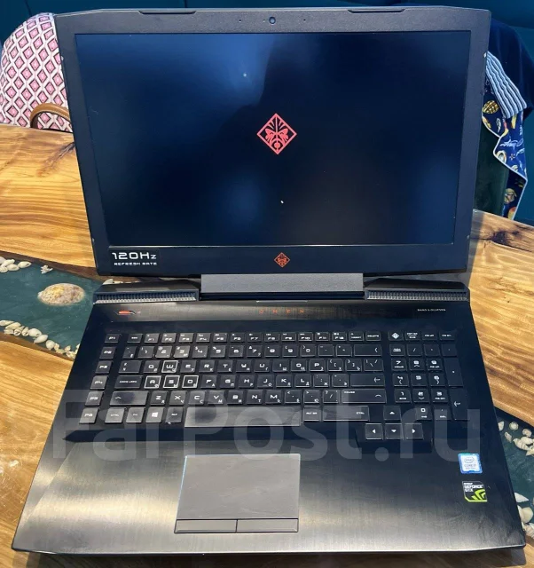 HP Omen 17. 17.3", 2,2����, ��� 32 ��, WiFi: 1, Bluetooth: 1 ����