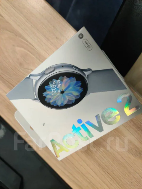 Samsung Galaxy Watch Active2 ����