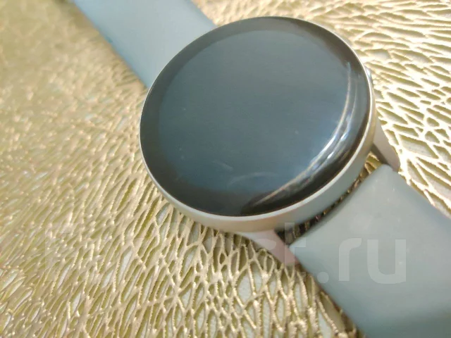 Samsung Galaxy Watch Active2 ����