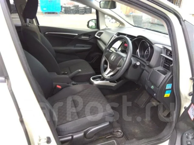Honda Fit. �������, ��������, 1.3 (100��.�.), ������, 135 000����. �� ����