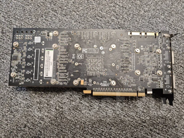 GeForce GTX 275 ����