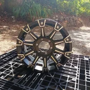 Crimson MG Monster. 7.0x18", 6x139.7, ET38 ����