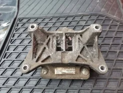 ������� ���� Mercedes-Benz C-����� W205/S205/C205/A205 ���������� (2018�2023) A2052402500 A2052402500 ����