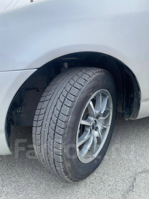 Toyota Corolla. �������, ��������, 1.5 (109��.�.), ������, 200 000����. �� ����