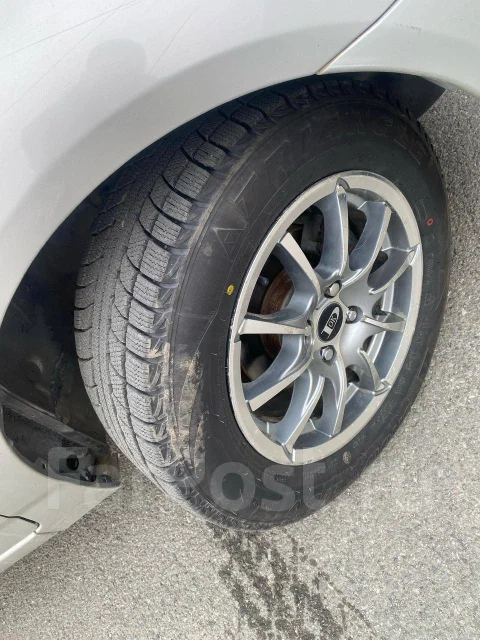 Toyota Corolla. �������, ��������, 1.5 (109��.�.), ������, 200 000����. �� ����