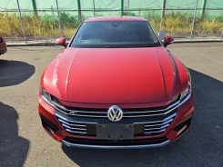 � ������ Volkswagen Arteon � ������ ����