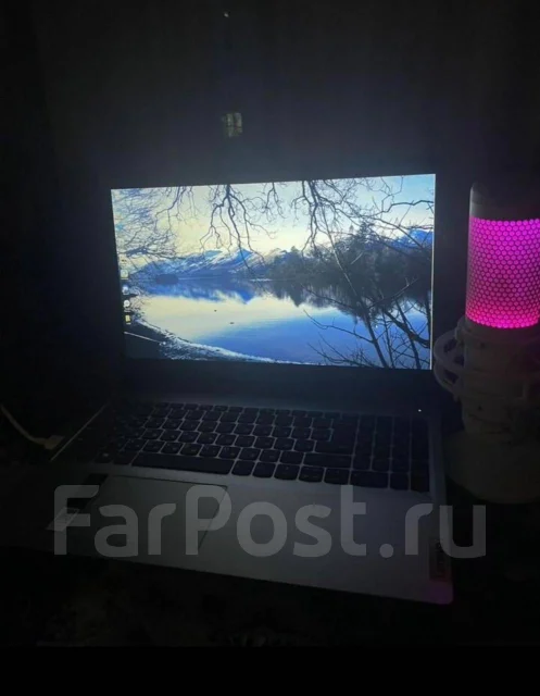 Lenovo IdeaPad 3 15ADA05. 15.6", 1,2����, ��� 4 ��, ���� 256���, WiFi: 1, Bluetooth: 1 ����