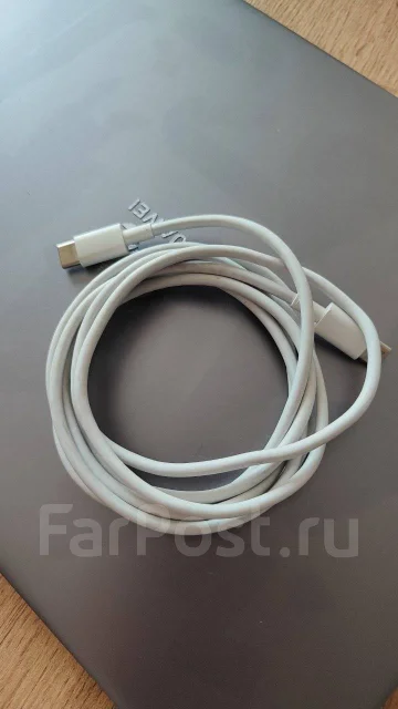 Huawei MateBook 13. 13", ��� 8 ��, WiFi: 1, Bluetooth: 1 ����