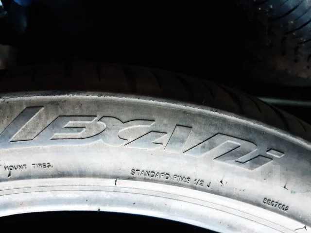 Lexani. ������, 2019 ���, �/�, ����� 15 % ����