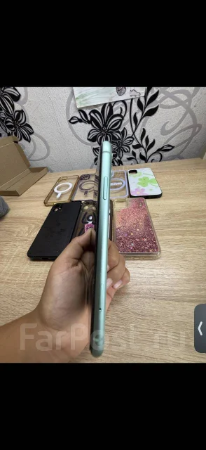 Apple iPhone 11. �/�, 128 ��, ��������� ����