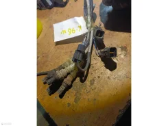 ������ ����������� Mitsubishi Montero Sport MD360181, �MD360182, �MD333995, �MD333996 MD360181 ����