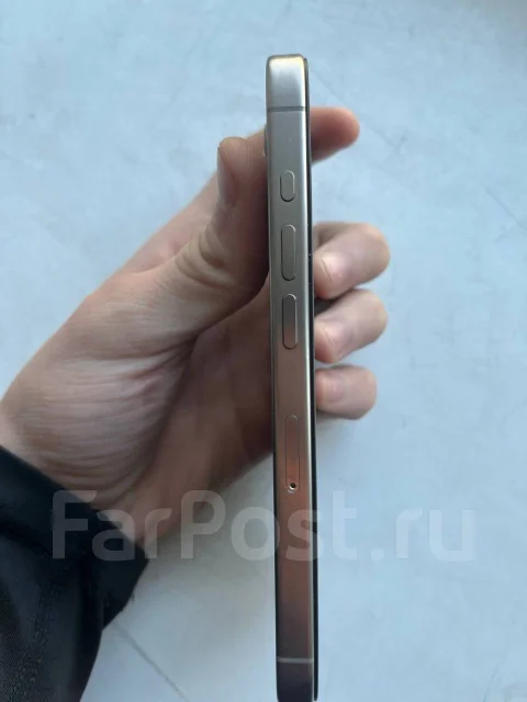 Apple iPhone 15 Pro. �/�, 256 ��, �����, 4G LTE ����