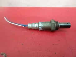 ������ ����������� Toyota ISIS 11279409411 8946568060 ����