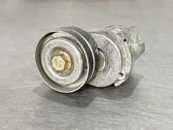 ����� �������� ���������� ����� Volkswagen Golf 03C145299Q 1K1 CAV 03C145299Q ����