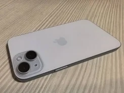 Apple iPhone 15. �/�, 128 ��, �����, 4G LTE, NFC ����