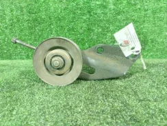 ����� ���������� Nissan Vanette 13070HC352 13070HC352 ����