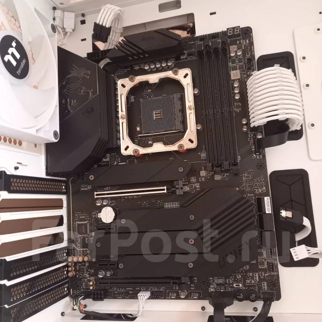 AMD B550 ����