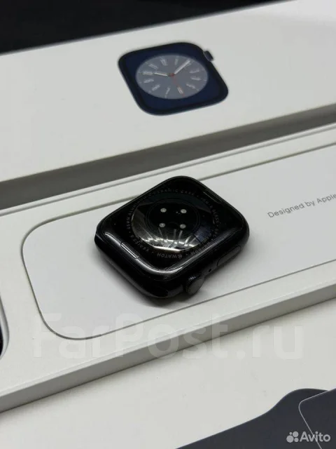 Apple Watch Series 8 ����