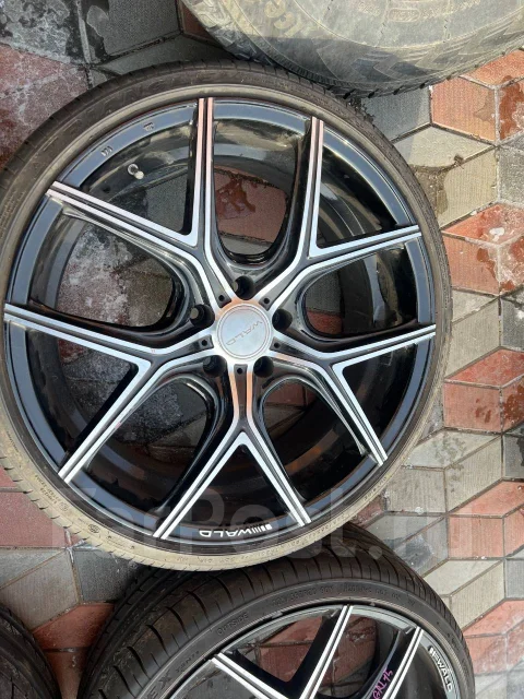 Wald Illima. 8.5x20", 5x114.3, ET33 ����