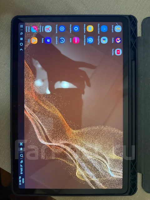 Samsung Galaxy Tab S8 ����