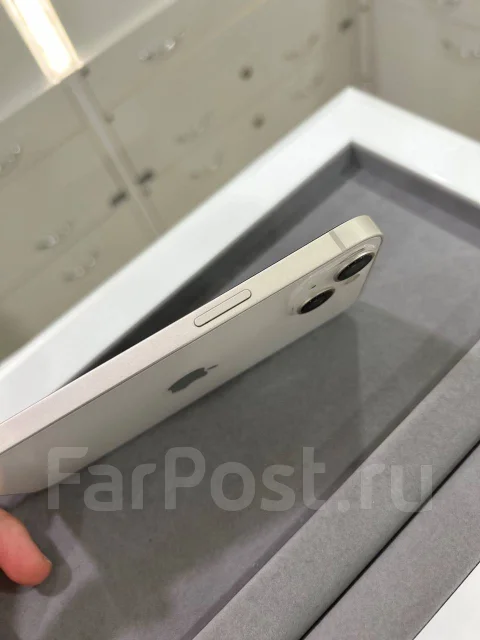Apple iPhone 13. �/�, 256 ��, �����, 3G, 4G LTE, 5G, Dual-SIM, ����������, NFC ����