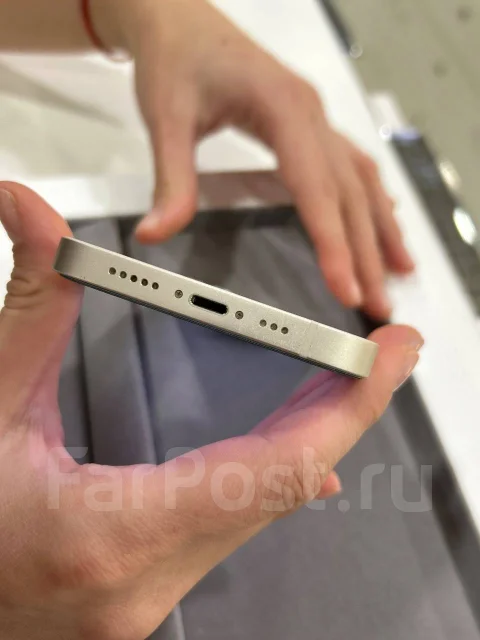 Apple iPhone 13. �/�, 256 ��, �����, 3G, 4G LTE, 5G, Dual-SIM, ����������, NFC ����