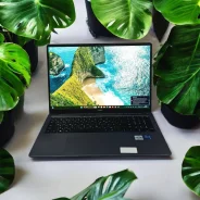 Huawei MateBook D 16 MCLG-X. 16", 2,1����, ��� 16 ��, ���� 512���, WiFi: 1, Bluetooth: 1, ����������� �� 8��. ����