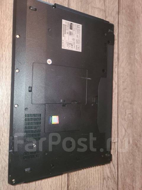 Fujitsu. 15.6", 2,5����, ��� 8 ��, ���� 512���, WiFi: 1, Bluetooth: 1, ����������� �� 4��. ����