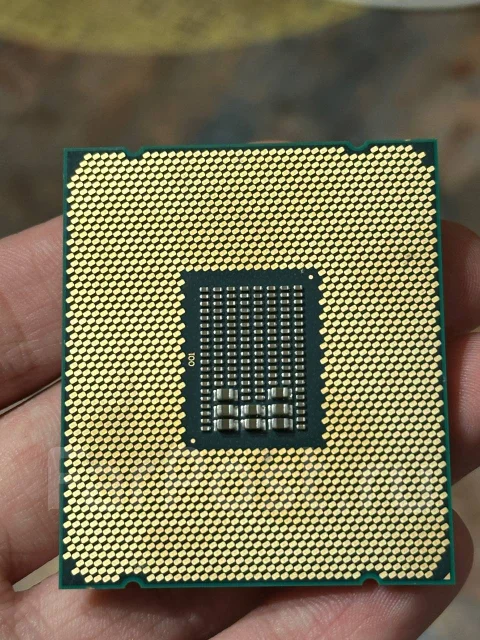 Intel Xeon E5-2640 v4 ����