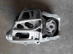 ������� ��������� ��������� Audi Q7 2017 PD77 4M0199371FF ����