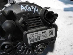 ��������� Volkswagen Golf 2015 C10082 04C903023K ����
