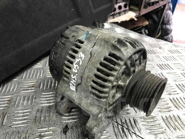 ��������� Audi A3 2002 AG422 037903025C ����