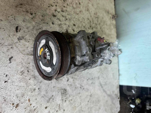 ���������� ������������ Audi A4 2015 K68 8T0260805S ����