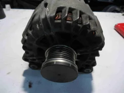 ��������� Volkswagen Touran 2010 C15014 03C903025D ����