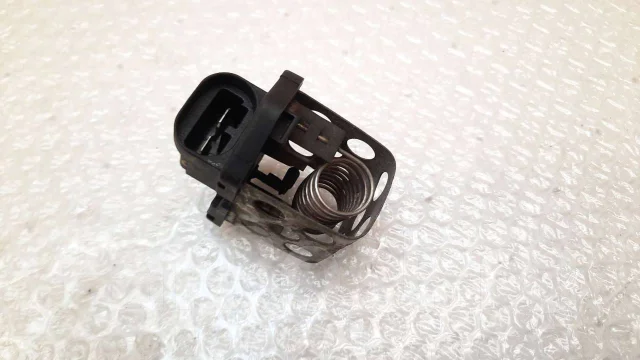 �������� ����������� Renault Duster 2010-2020 7700432632 ����