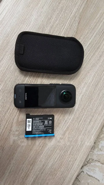 Insta360 X3 ����