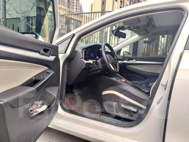 Volkswagen Golf. �������, ��������, 1.4 (150��.�.), ������, 37 000����. ��, �/�. ��� ����� �� ������������ ����