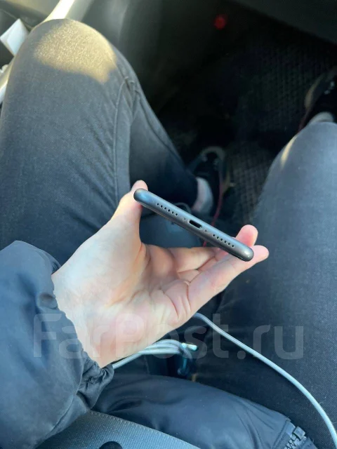Apple iPhone 11. �/�, 128 ��, ������, 3G, 4G LTE, 5G, Dual-SIM, ����������, NFC ����