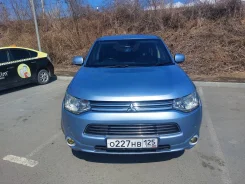 Mitsubishi Outlander. �������, 4wd, 2.0, ������, 200 000����. �� ����