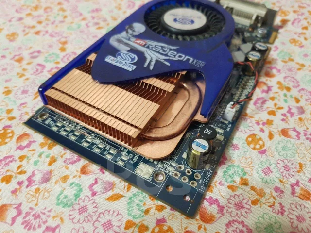 Radeon X1650 ����