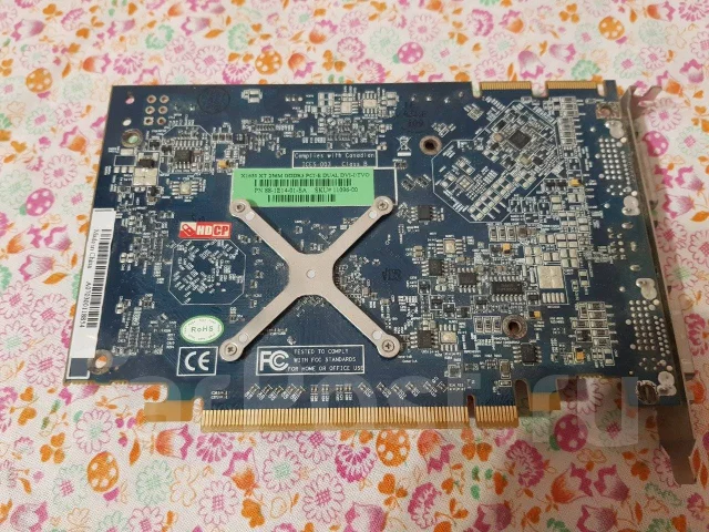 Radeon X1650 ����