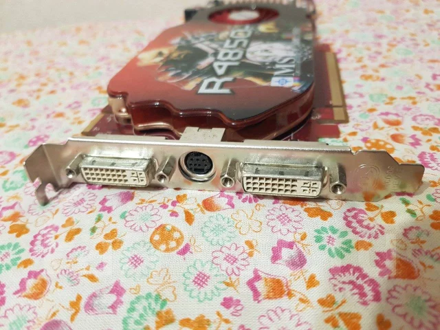 Radeon HD 4850 ����