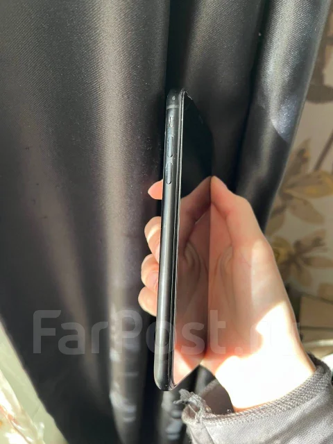 Apple iPhone Xr. �/�, 128 �� ����