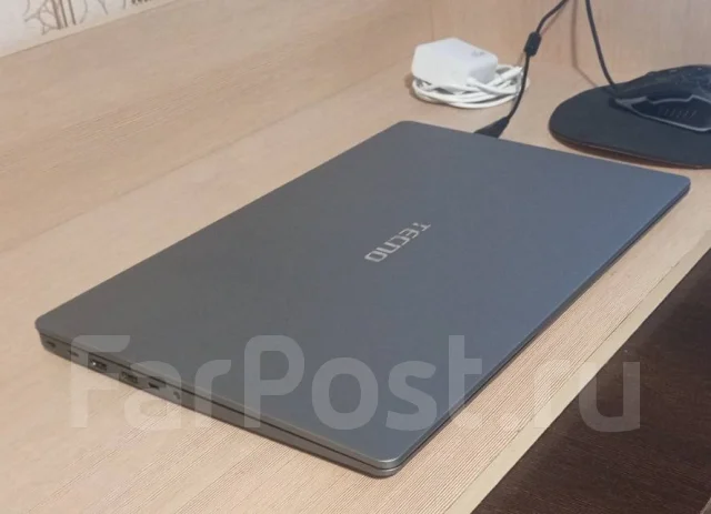 Tecno MegaBook K16SDA. 16", ��� 8 ��, ���� 512���, WiFi: 1, Bluetooth: 1, ����������� �� 4��. ����