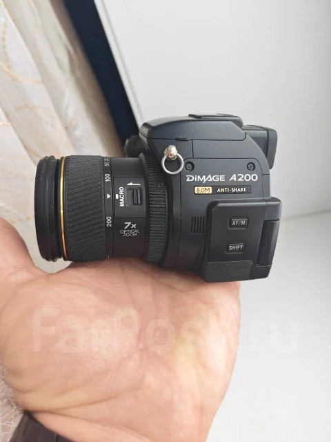 Konica Minolta DiMage. 8 - 8.9 ��, ���: 7� ����