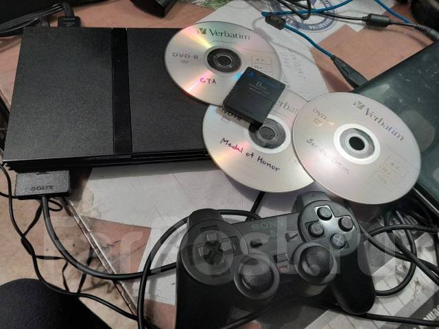 Sony PlayStation 2 Slim ����