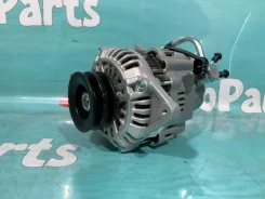 ��������� Mitsubishi Delica MD313940 P25W 4D56 MD313940 ����