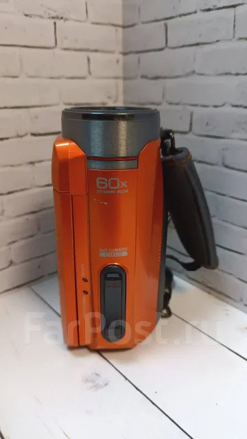 JVC Everio GZ-R435. 20 � ����� �� ����